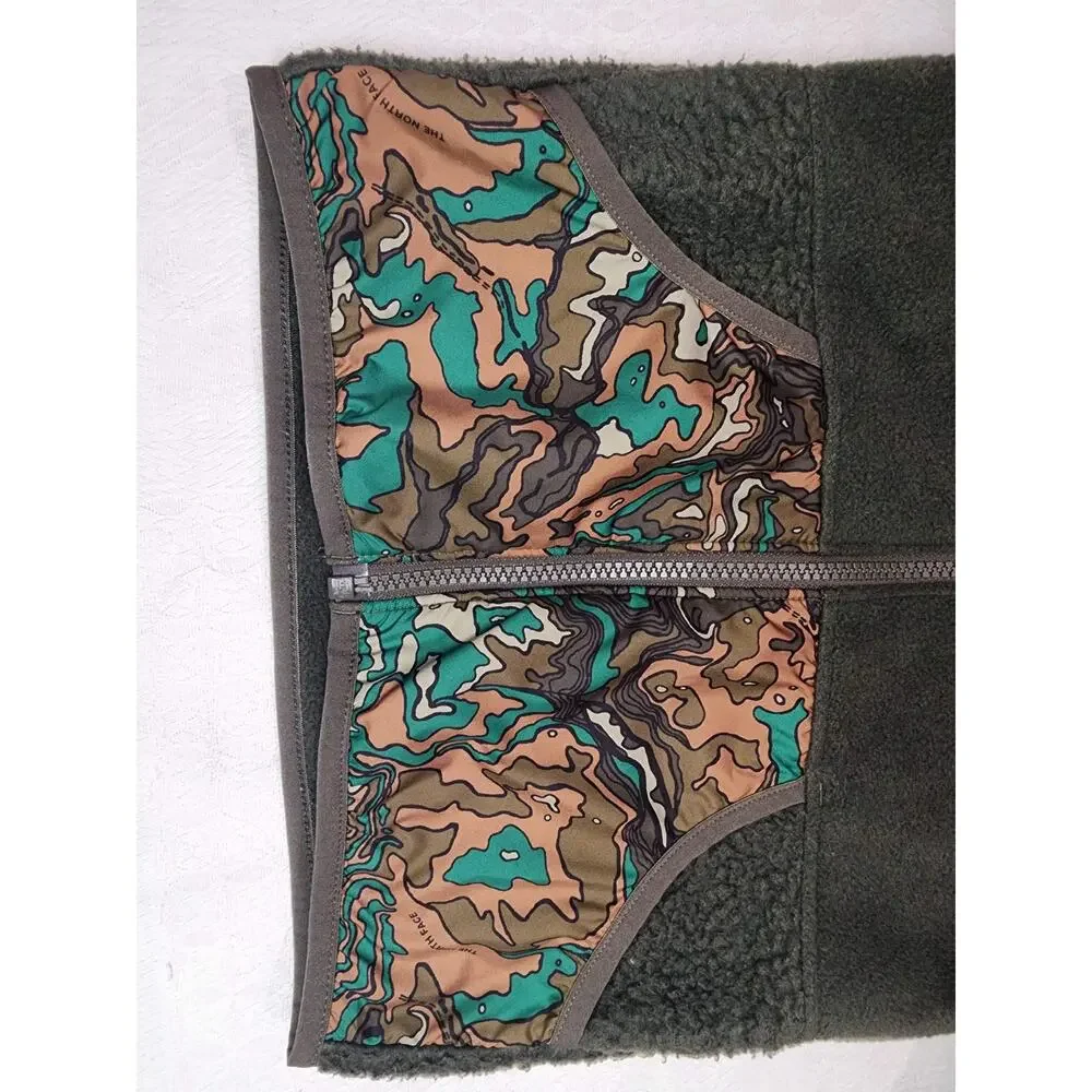 The North Face Kids Size 4 Olive Fleece Hooded Jacket Topo Camo Full Zip
